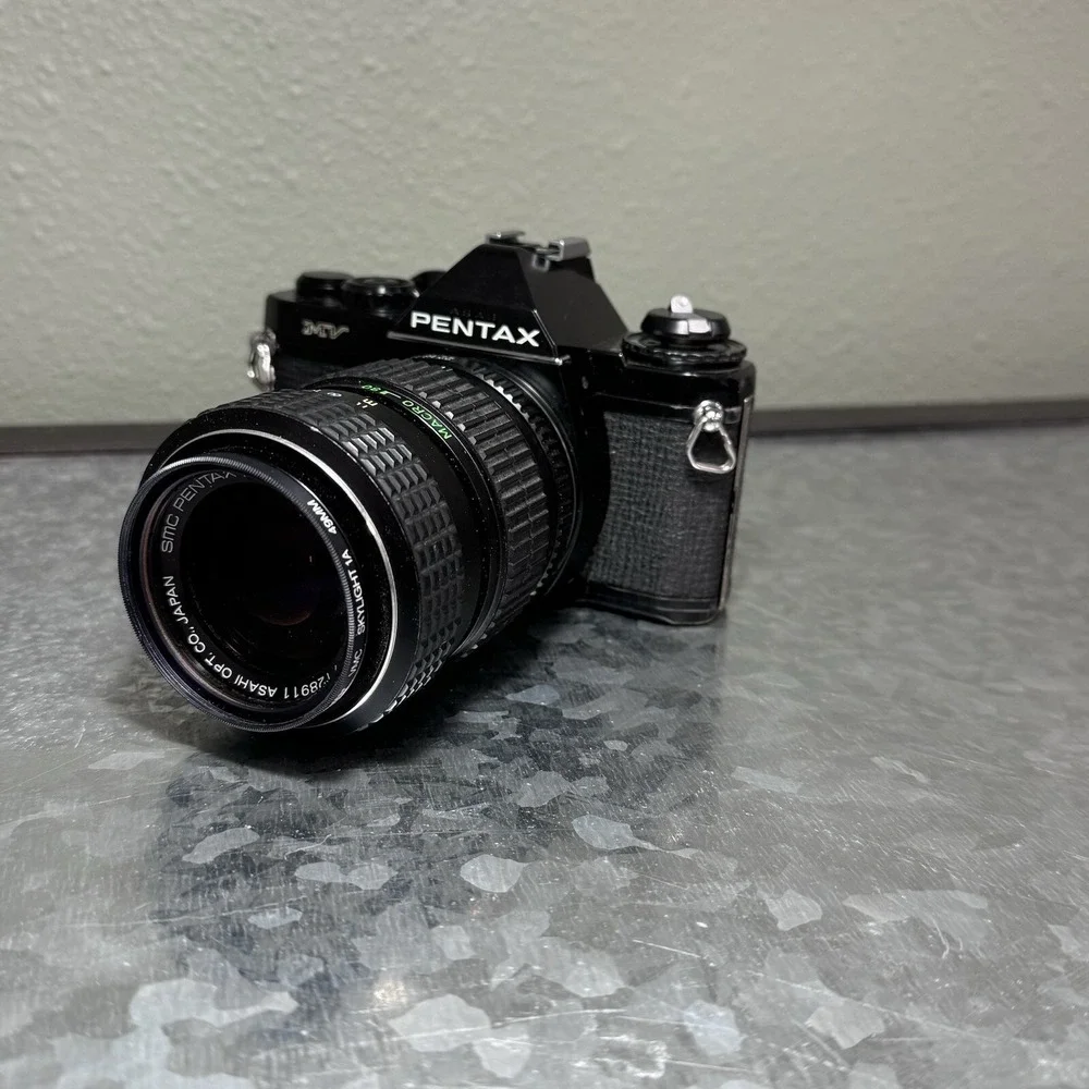 Asahi Pentax MV 1 35mm SLR Film‎ Camera SMC Pentax-M Zoom 1:2.8 ~ 4 40 ~ 80 mm